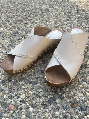 Kelsi Dagger Cream Cross‑Over Peep Toe Mules